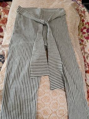 Stone Cold Fox Striped High Rise Tie and Zip Pants Size 2 (Revolve)